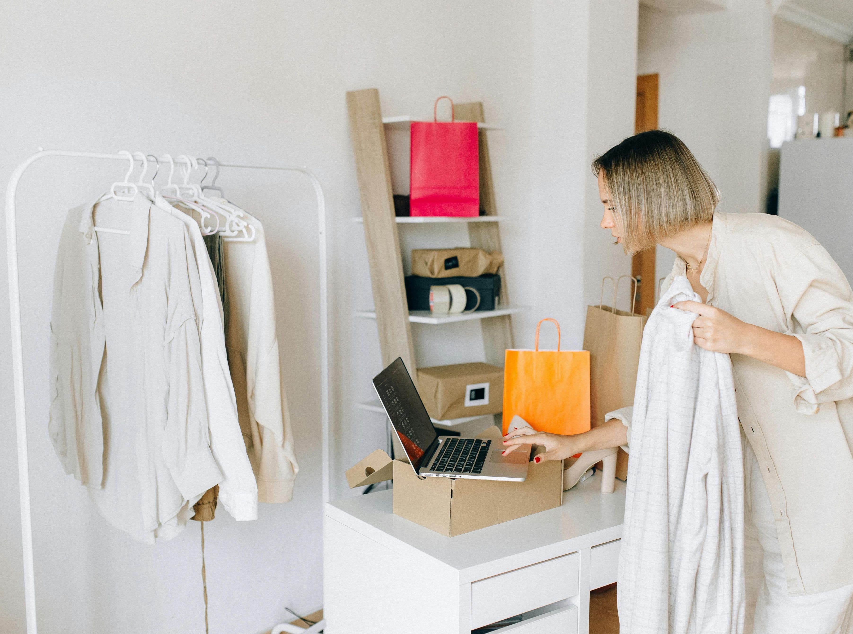 Retail picking operations